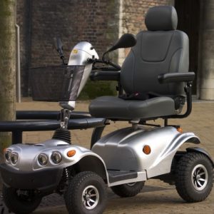 scooter elettrico per disabili grigio