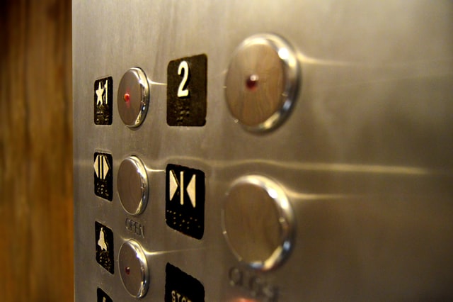 Pulsanti ascensore